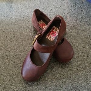 Lucky Brand leather shoes